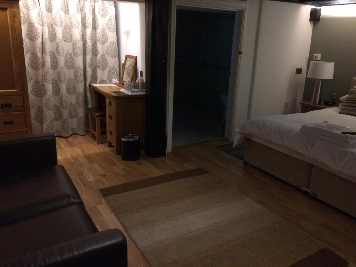 Burcott Mill Guesthouse Wells Dış mekan fotoğraf
